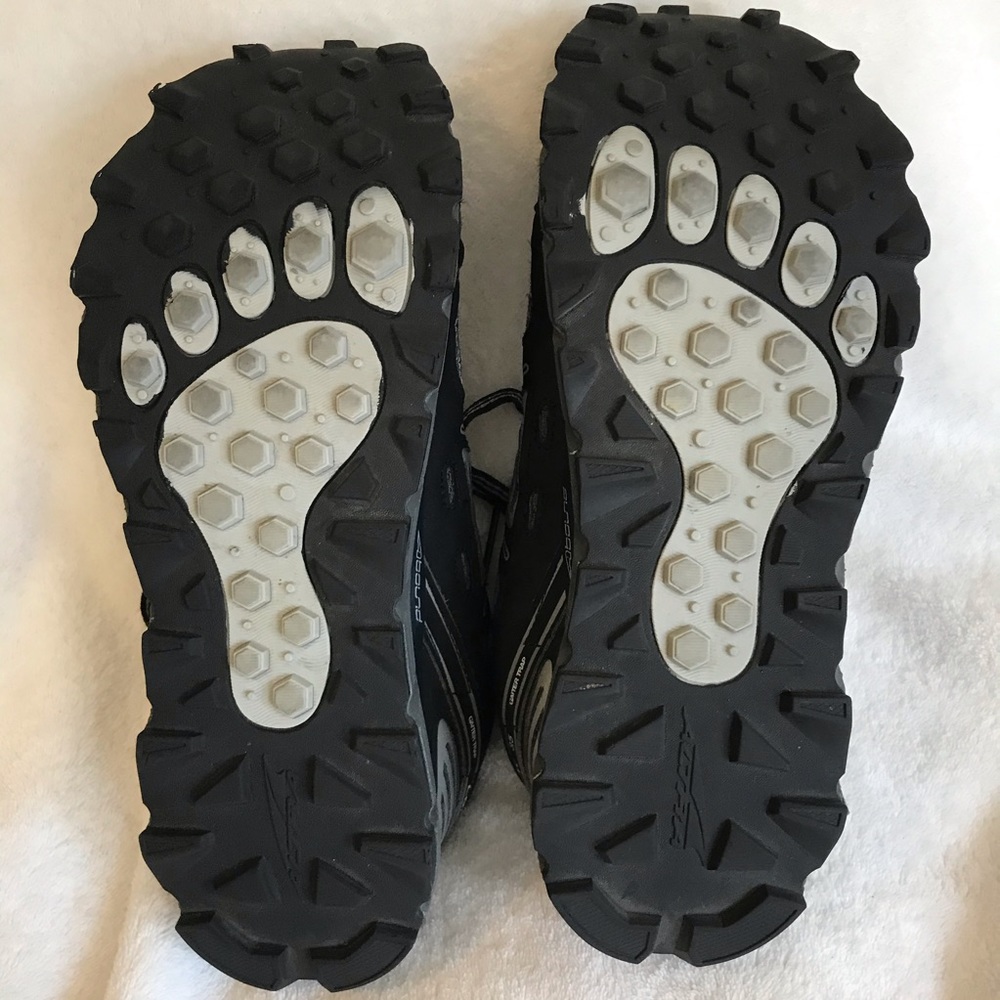 Altra Black and Gray Women's Sneakers - Picture 8 of 12